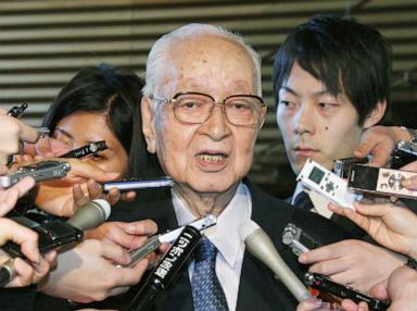 Japanese newspaper boss who influenced the nation's postwar politics died at 98