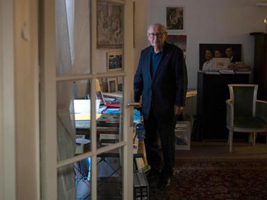Renowned Nazi hunter in France advises Jews to choose far right over far left in elections