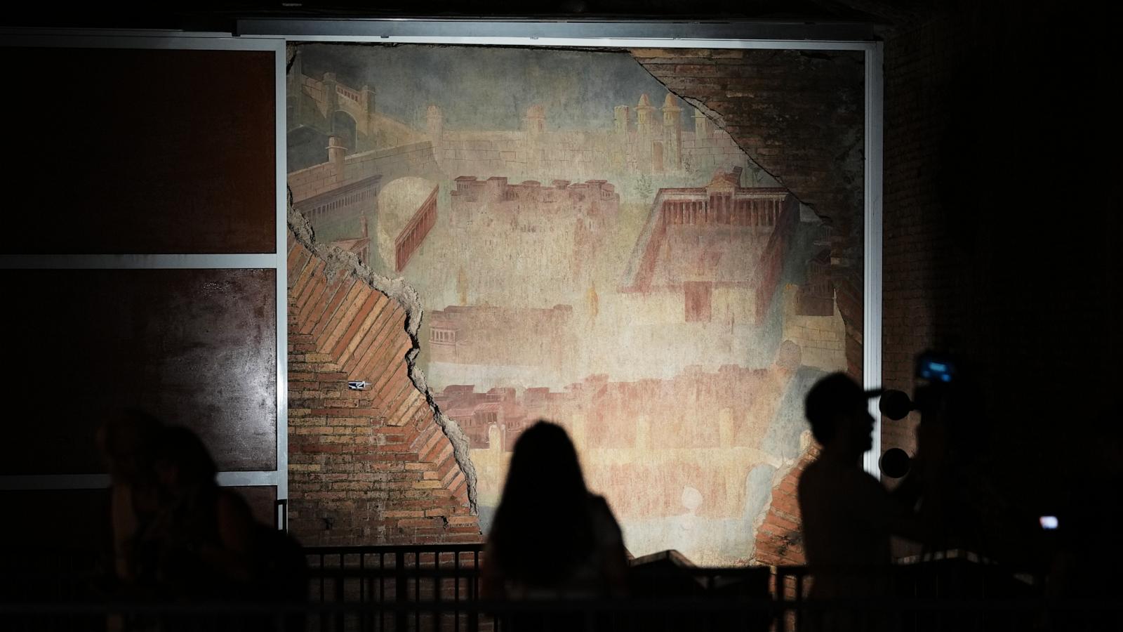 Ancient Roman fresco and mosaic featuring maritime city unveiled at Baths of Trajan