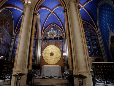 "Crown of Thorns" returns to Notre Dame cathedral for public veneration