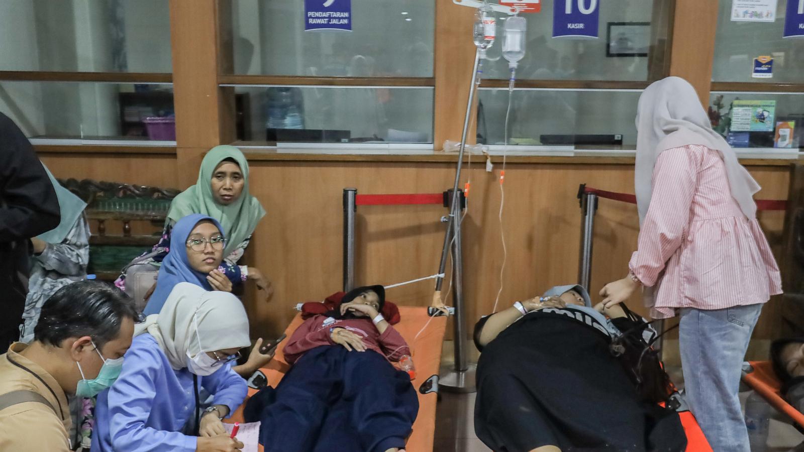Nearly 2,000 people fall ill in suspected food poisoning in Indonesia