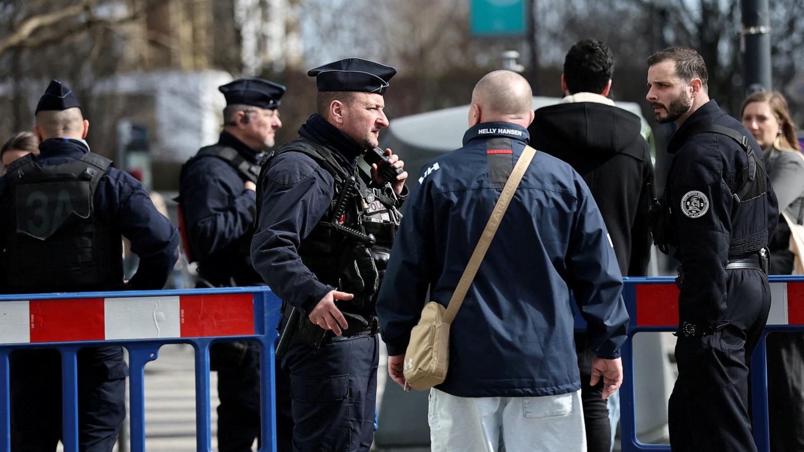 Unexploded WWII bomb in Paris halts Eurostar travel to London, trains across France