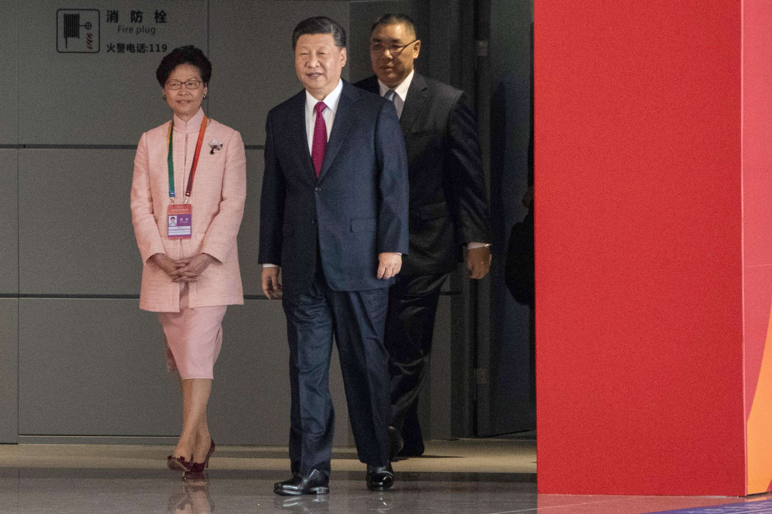 PHOTO: Hong Kong's Chief Executive Carrie Lam and China's President Xi Jinping arrive at the opening ceremony of the Hong Kong-Zhuhai-Macau Bridge at the Zhuhai Port terminal, Oct. 23, 2018.
