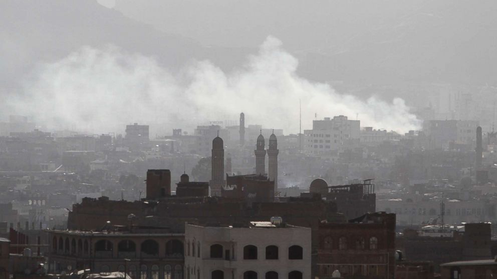 PHOTO: Smoke rises from areas where Houthi fighters clashed with forces loyal to Yemen's former president Ali Abdullah Saleh, who was killed, in Sanaa, Yemen Dec. 4, 2017.