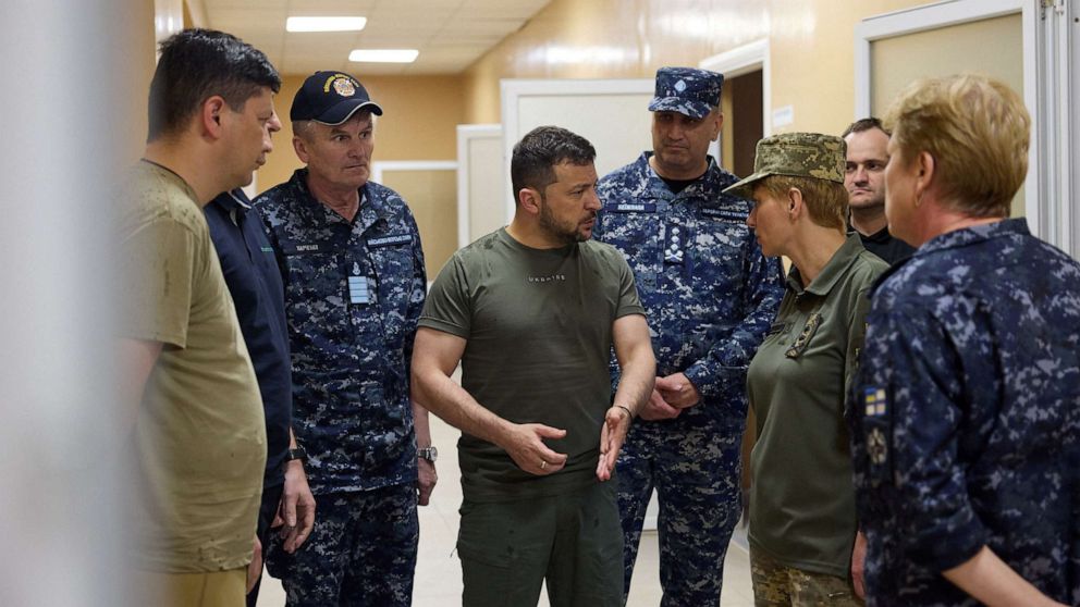 PHOTO: Ukraine's President Volodymyr Zelenskyy speaks staff as he visits a military hospital in the town of Ochakov, in Mykolaiv region, Ukraine July 27, 2023.