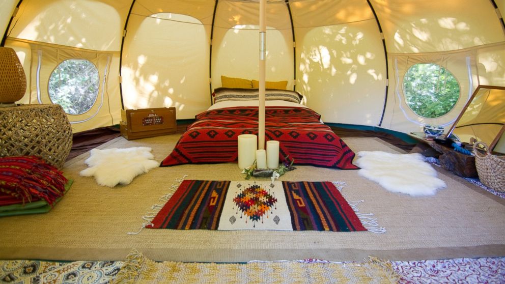 PHOTO: This luxury yurt tent is located in the middle of a vineyard in Sebastopol, Calif.