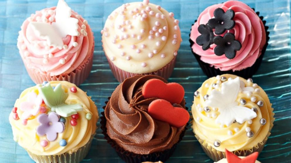 Cupcakes are at the center of a growing national debate on school snacks.