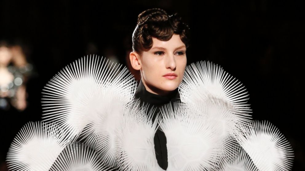 PHOTO: A model presents a creation by Dutch designer Iris Van Herpen during the Haute Couture Spring-Summer 2013 collection show in Paris. 