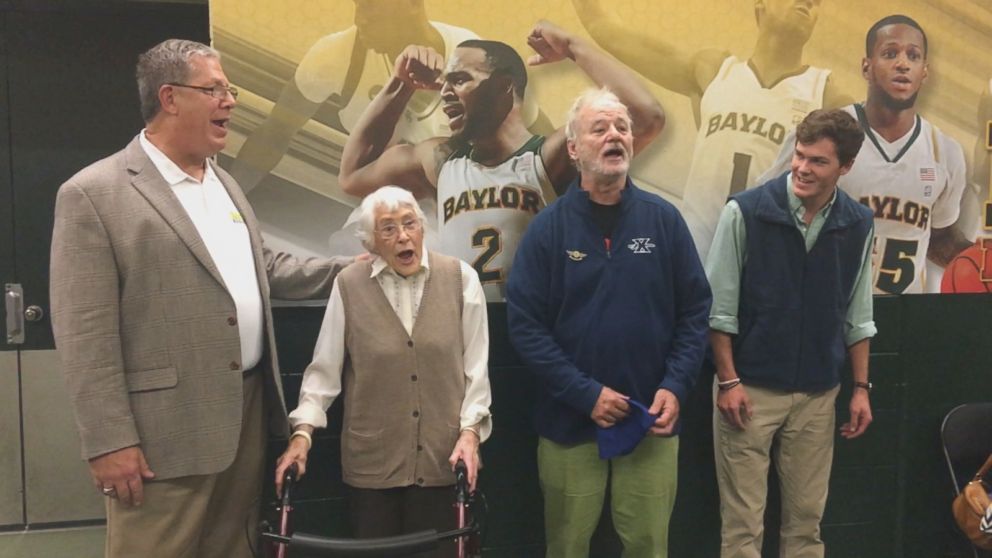 PHOTO: 94-Year-Old Gets Surprise Birthday Serenade From Bill Murray