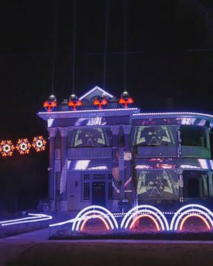 Matt Johnson, the owner of Living Light Shows in San Antonio, Texas, created this epic "Star Wars"-themed holiday light show on a house by a park downtown.