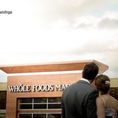 VIDEO: Foodie couple says 'I do' at Whole Foods 'dairy-tale wedding'