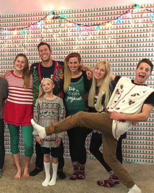 PHOTO: Festive Siblings 'Sleigh' Choreographed Christmas Dance Tradition for 5 Years