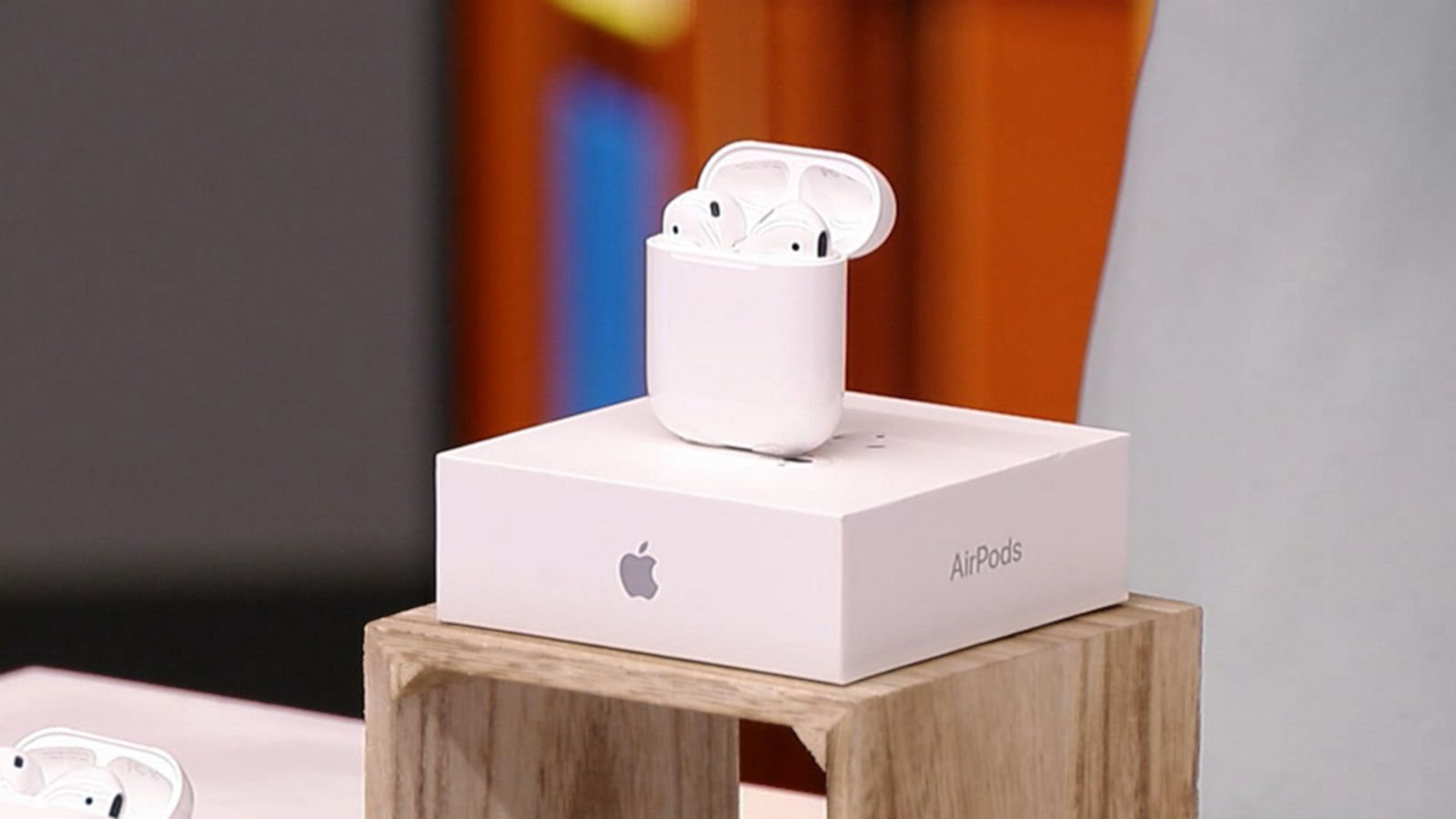 https://s.abcnews.com/images/Lifestyle/230712_abcnl_update_12Pm_bergamatto_airpods_hpMain_16x9_1600.jpg