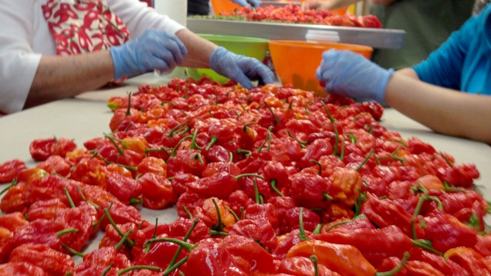 What Happens When You Eat a 'Carolina Reaper,' One of the World's