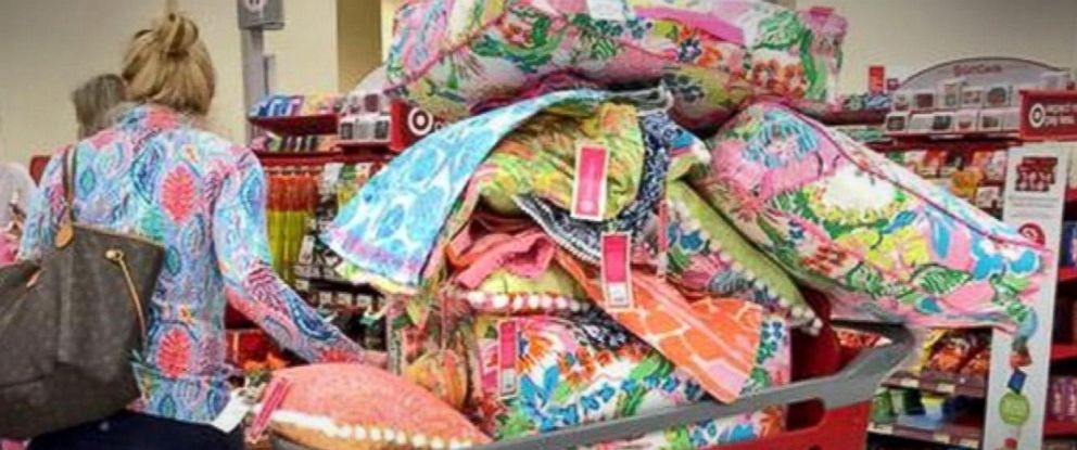 Lilly Pulitzer Accused Of Fat Shaming At Company Headquarters Photo A Woman S For Lilly Pulitzer Items At Target