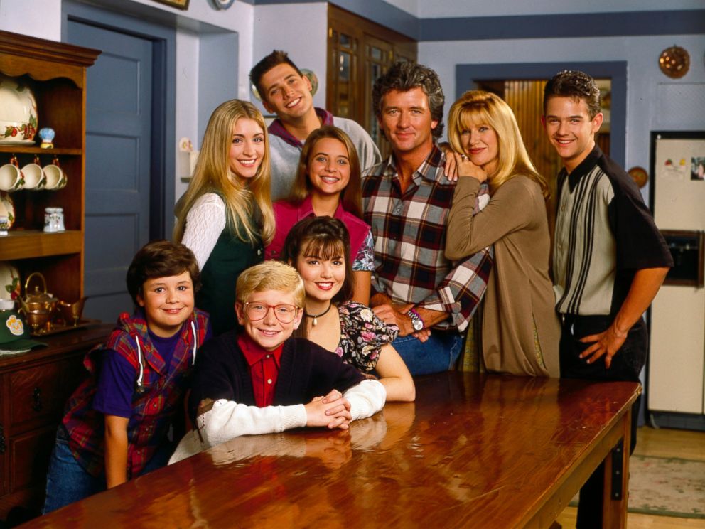 PHOTO: Cast of Step By Step.