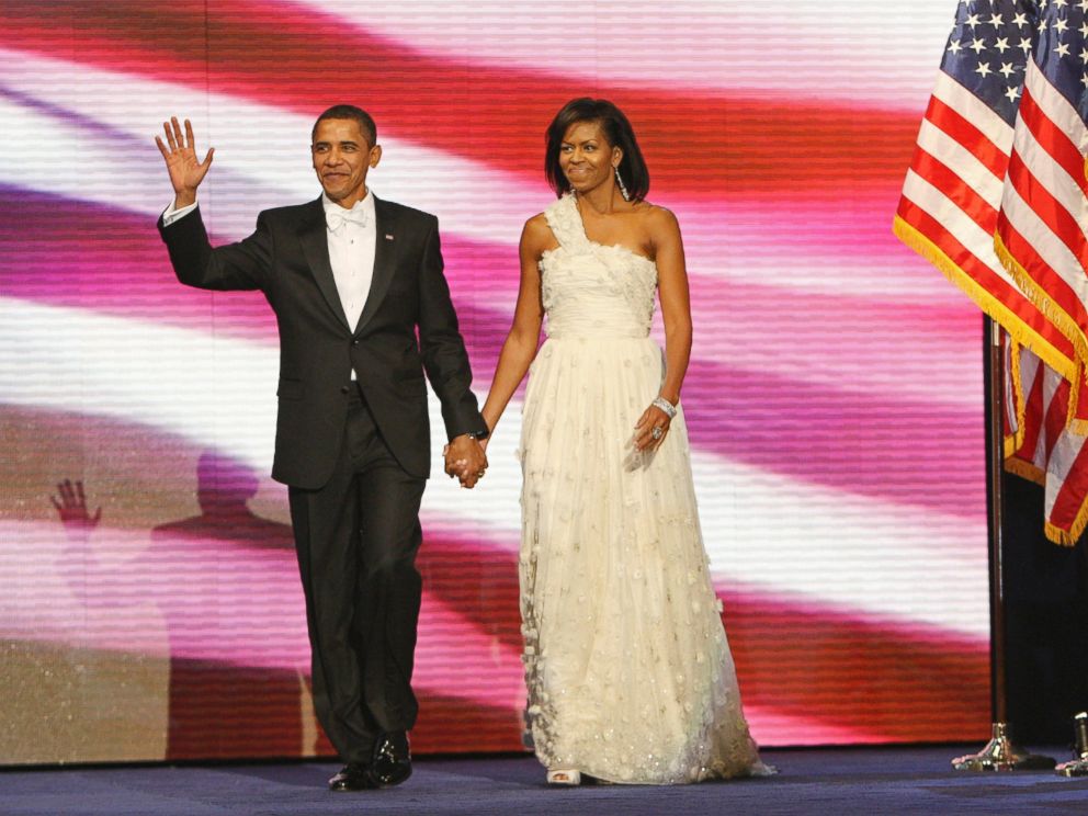 PHOTO: President Barack Obama, left, and first lady Michelle Obama, right, are introduced at the Neighborhood Inaugural Ball in Washington, Jan. 20, 2009.