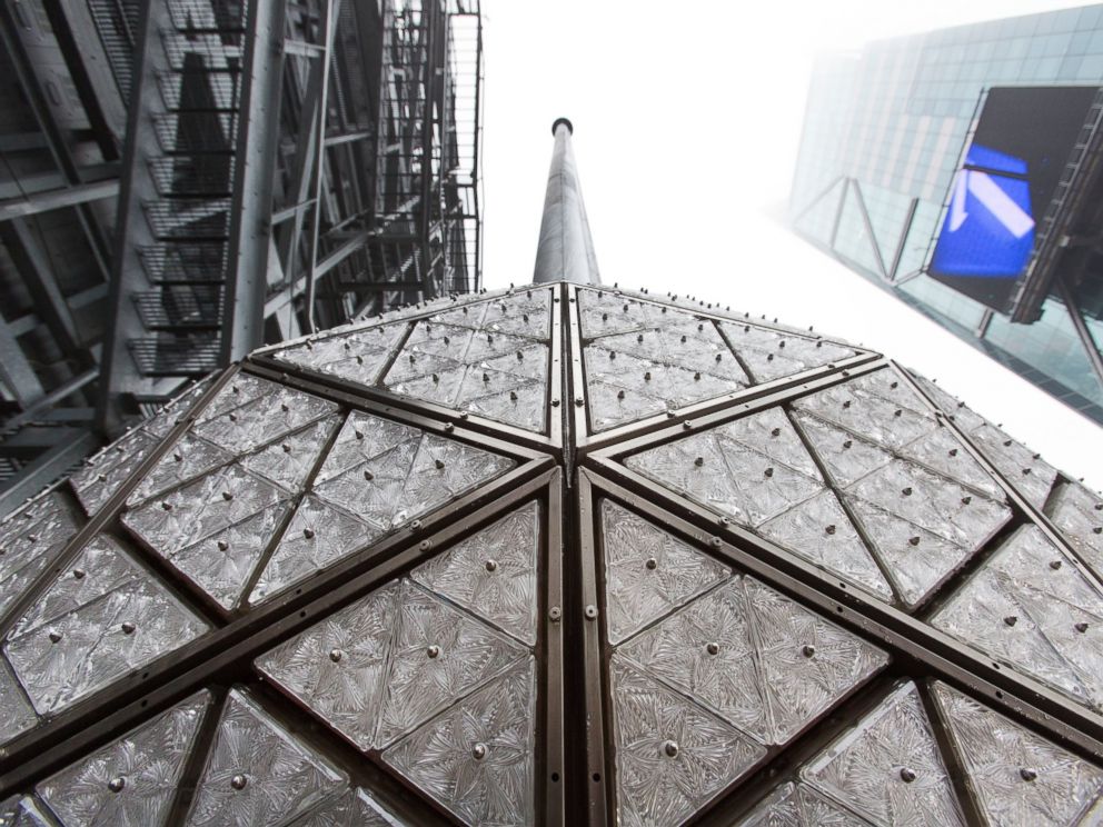 PHOTO: The Waterford crystal ball is shown on top of One Times Square, Dec. 27, 2015, in New York.