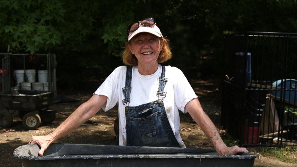 Inside the state park where visitors dig for diamonds - ABC News