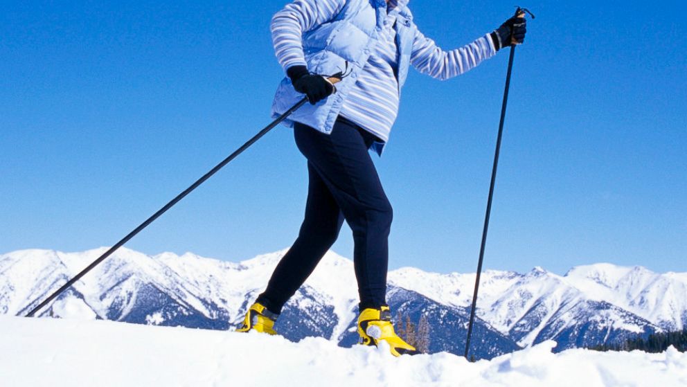 PHOTO: High altitude and risk of falling are two reasons doctors sometimes discourage downhill skiing while pregnant.