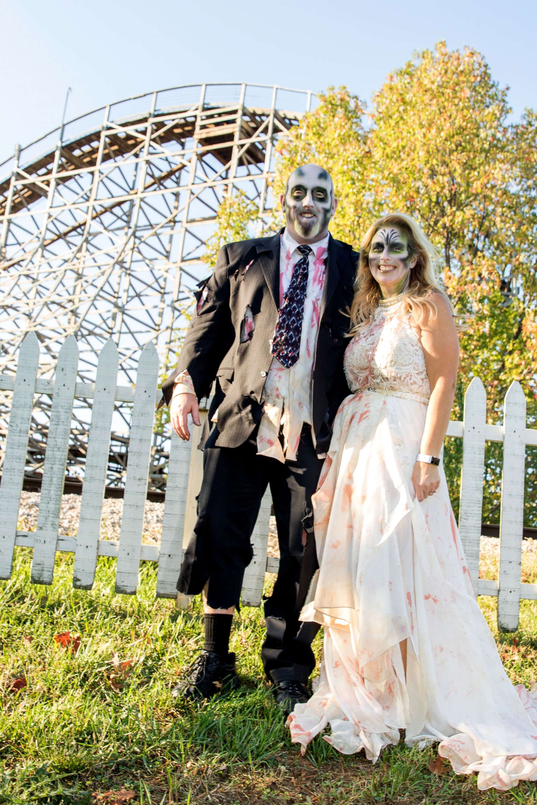 PHOTO: Christina and Michael Pasley of Beecher City, Ill., were married at Fright Fest in 2002 renewed their vows this year.