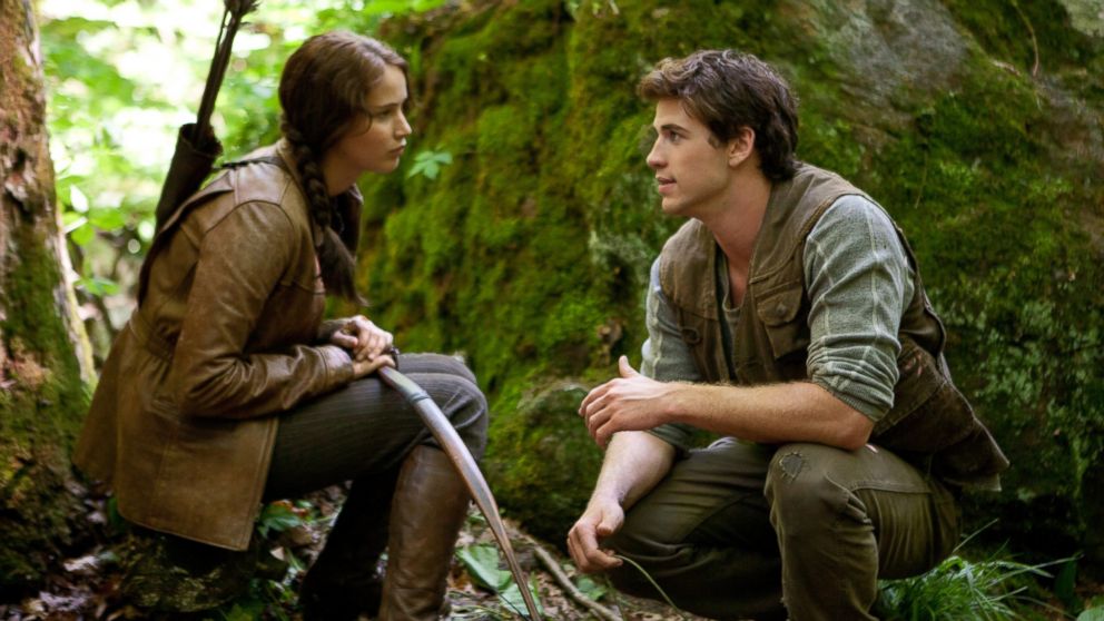 PHOTO: Katniss Everdeen (Jennifer Lawrence) and Gale Hawthorne (Liam Hemsworth) in The Hunger Games.