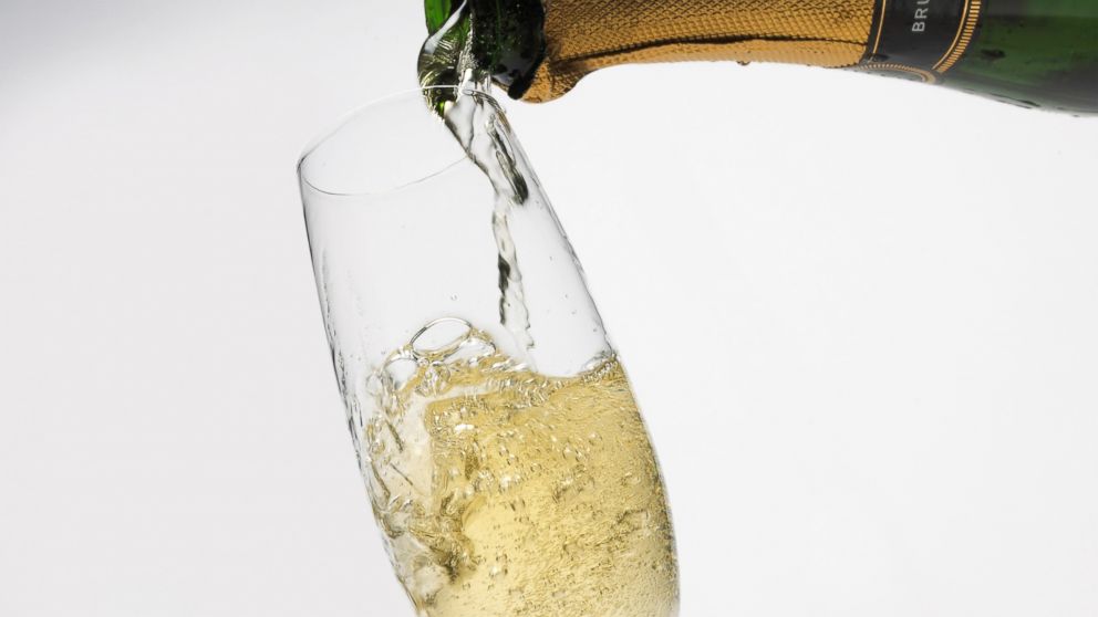 Check out some last-minute Champagne cocktails as well as party planning tips.