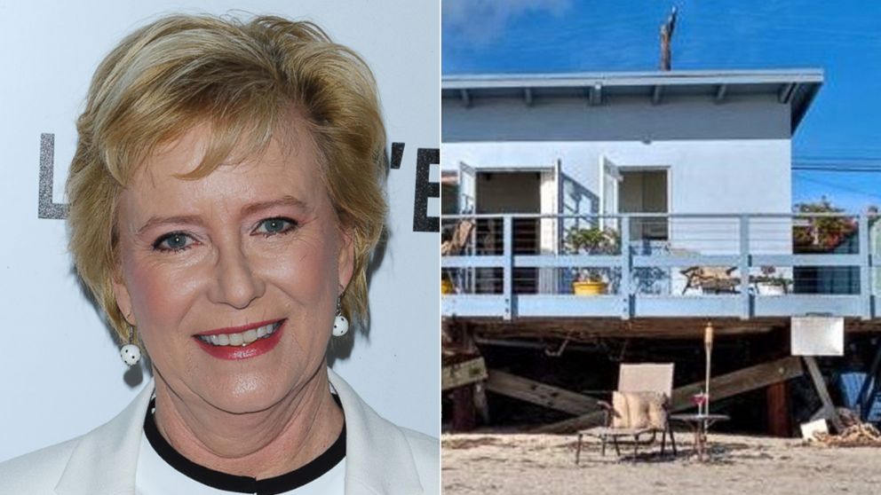 Brady Bunch Star Eve Plumb Closes 3 9m Sale On Malibu Home She