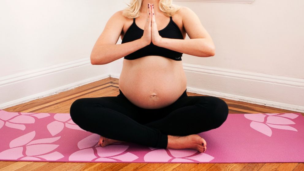 PHOTO: According to the Mayo Clinic, prenatal yoga can improve sleep and reduce stress.