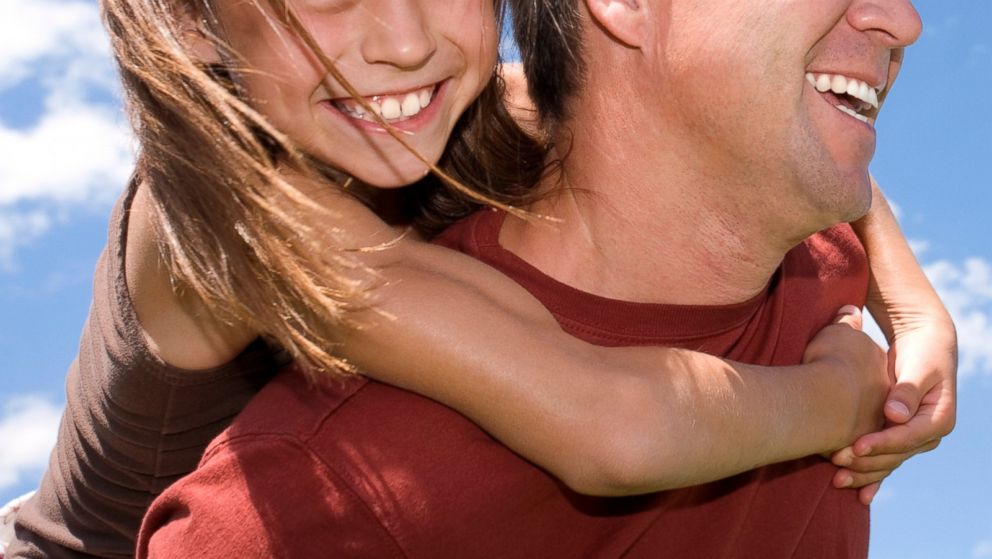 Tips on how divorced couples should handle Father's Day.