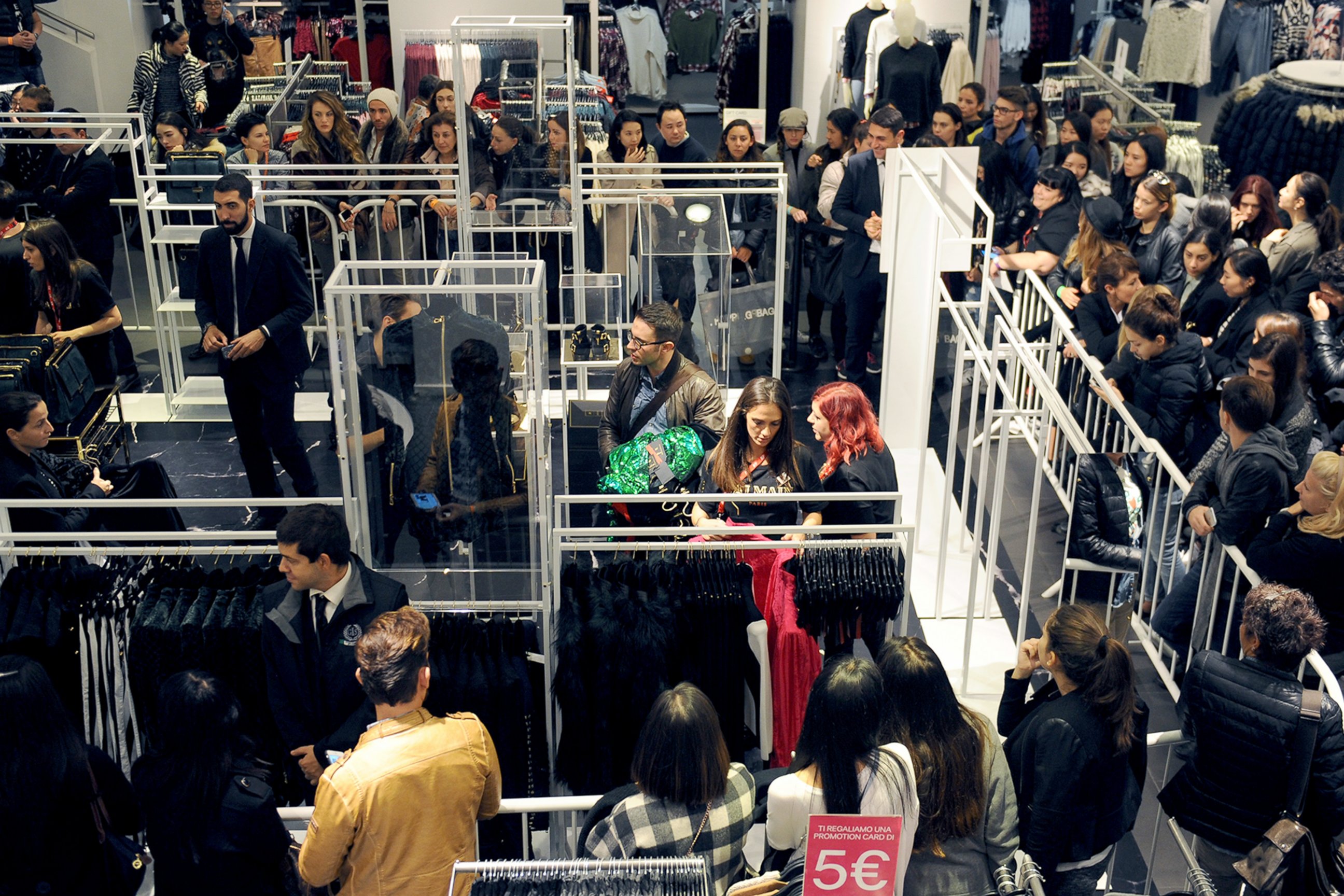 PHOTO: People browse for clothing inside H&M during the Balmain For H&M Collection Launch near Piazza della Signoria, Nov. 5, 2015, in Florence, Italy.