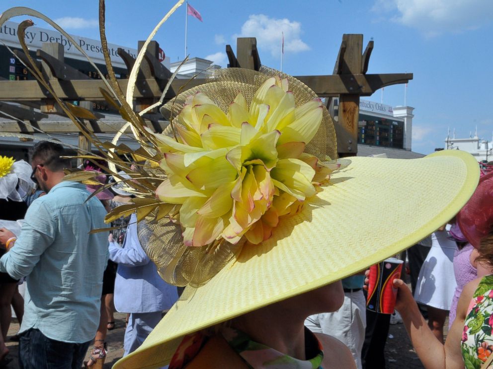 PHOTO: A general view of atmosphere during the 141st Kentucky Derby at Churchill Downs on May 2, 2015 in Louisville, Ky.