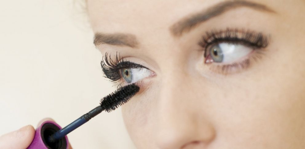 Beauty Basics: How to Apply Mascara Perfectly Every Time - ABC News