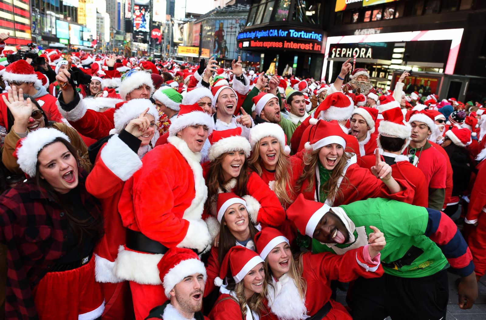 SantaCon 2014 Photos - ABC News