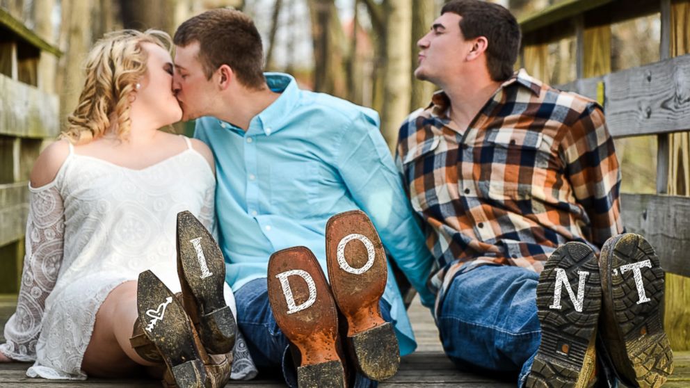 Lindsey Berger’s photographs of a bride, groom and their best man went viral. 