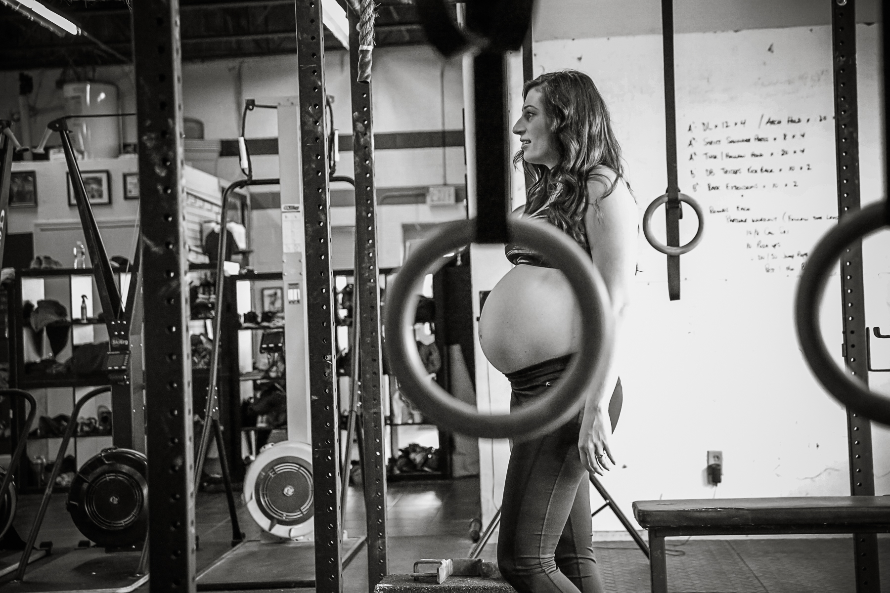 PHOTO: Lauren Ferris in the studio during her CrossFit maternity shoot.
