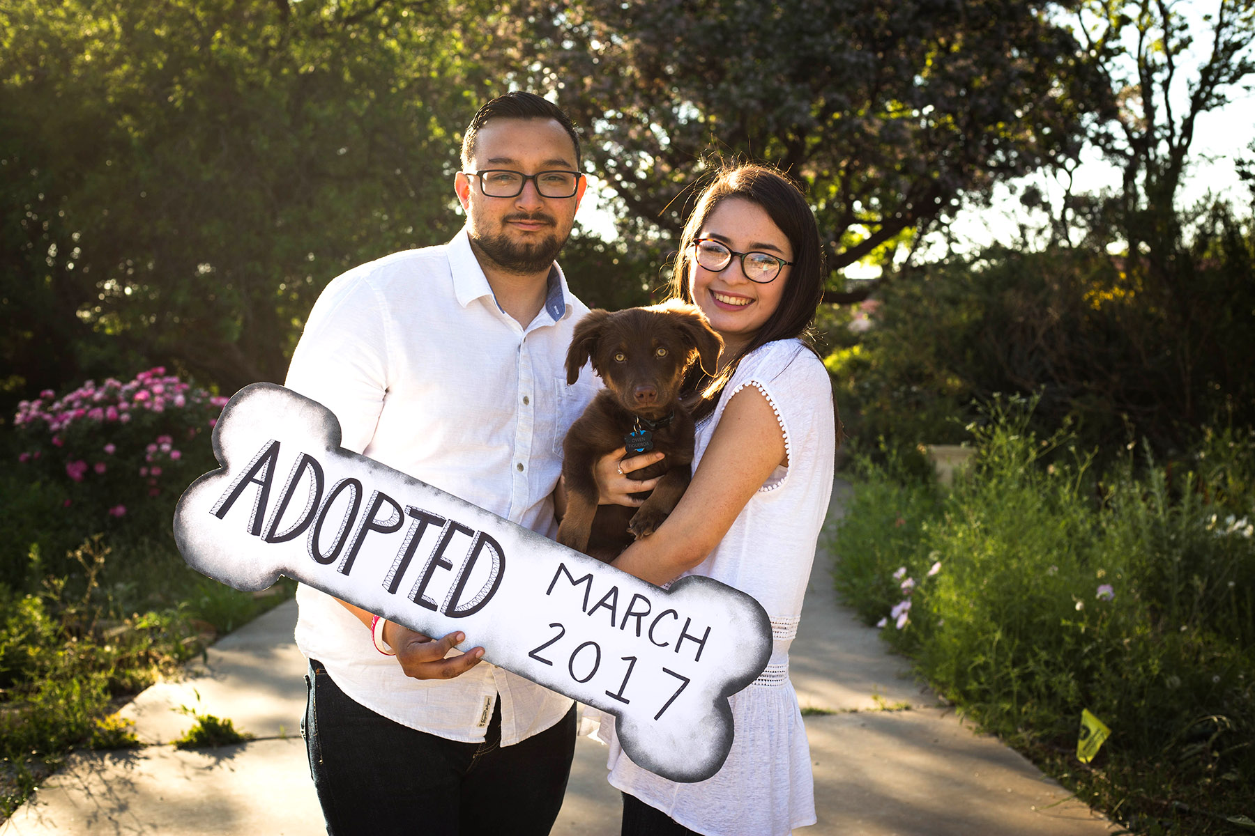 PHOTO: Clarissa Quintana and Ivan Figueroa celebrated their new recue puppy, Owen, with these cute photos. 