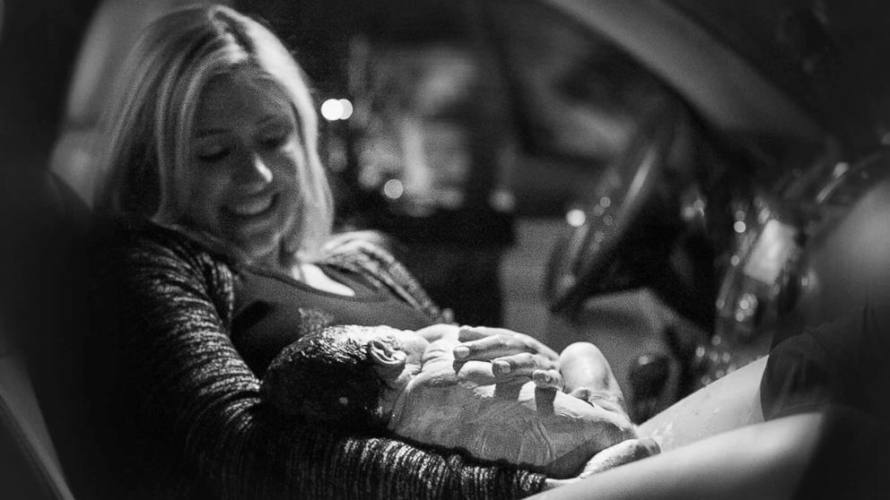 PHOTO: Lauren Strunk, 35, gave birth to her second child in a hospital parking lot with her husband, Noah Strunk, also 35, by her side.
