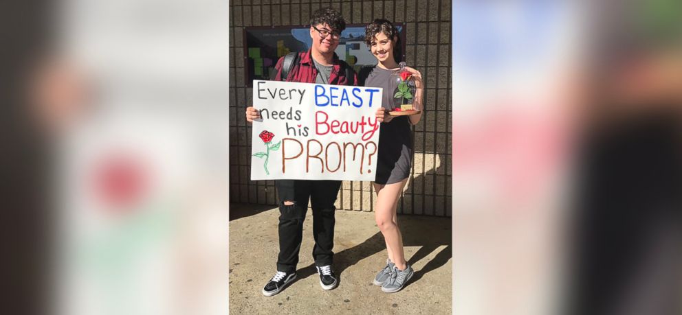 PHOTO: High schools use elaborate pop culture themed promposals to secure their date to the dance.