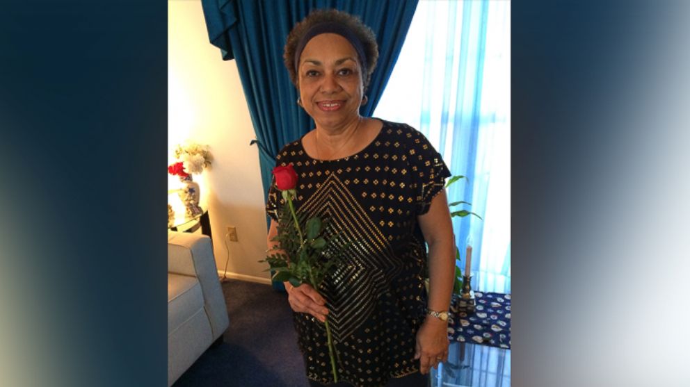 PHOTO: Husband Phil Ikehorn has sent his wife Evelyn a red rose every single Monday for 30 years.