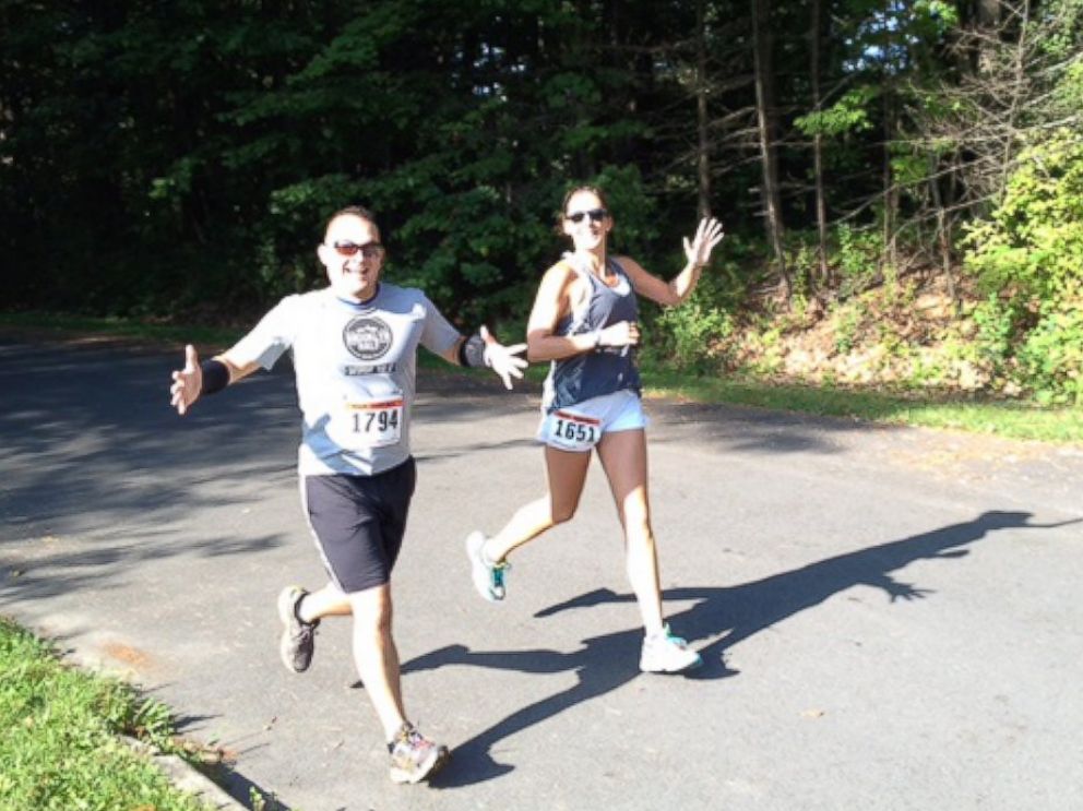 PHOTO: Alexander Salazar and Krissa Cetner running in the Sarasota half marathon.
