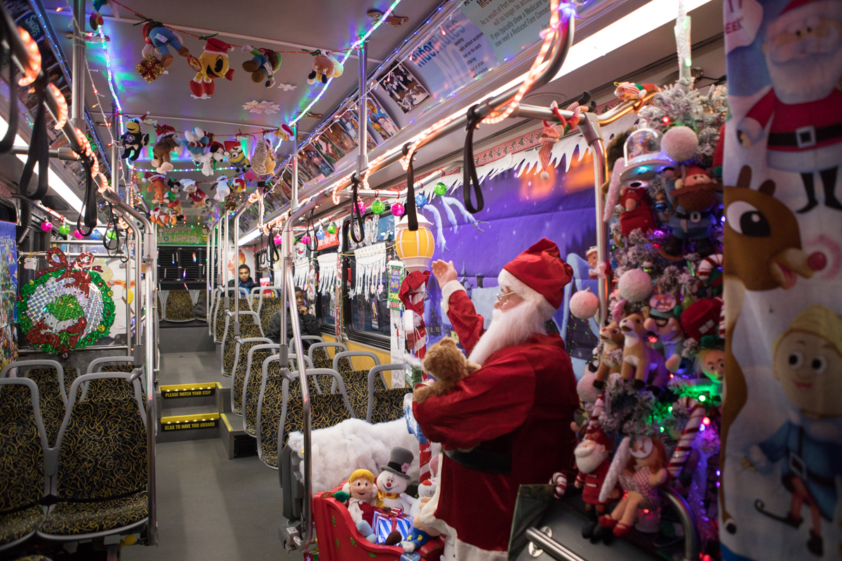 PHOTO: Bill Sanfilippo elaborately decorates his Pittsburgh city bus with Christmas decorations to spread holiday cheer.