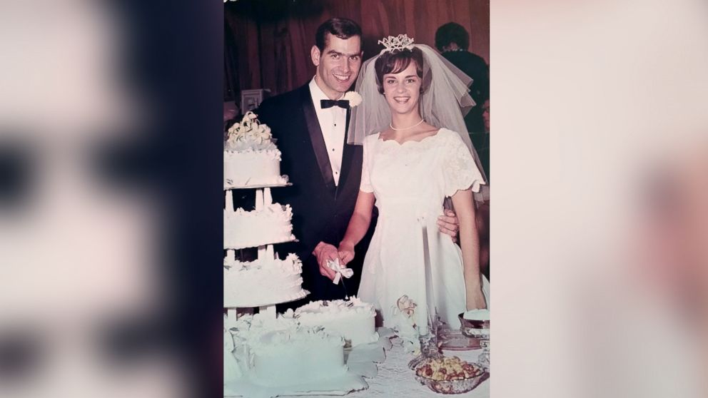 PHOTO: Sandy and Jim Zahn are celebrating their 50th anniversary at the same hotel where they stayed on their Dec. 22, 1966 wedding night. The couple cutting the cake. 