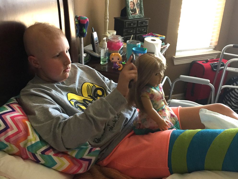 PHOTO: Dylan Probe, 10, received an American Girl doll with a prosthetic leg after having her own leg amputated due to cancer.