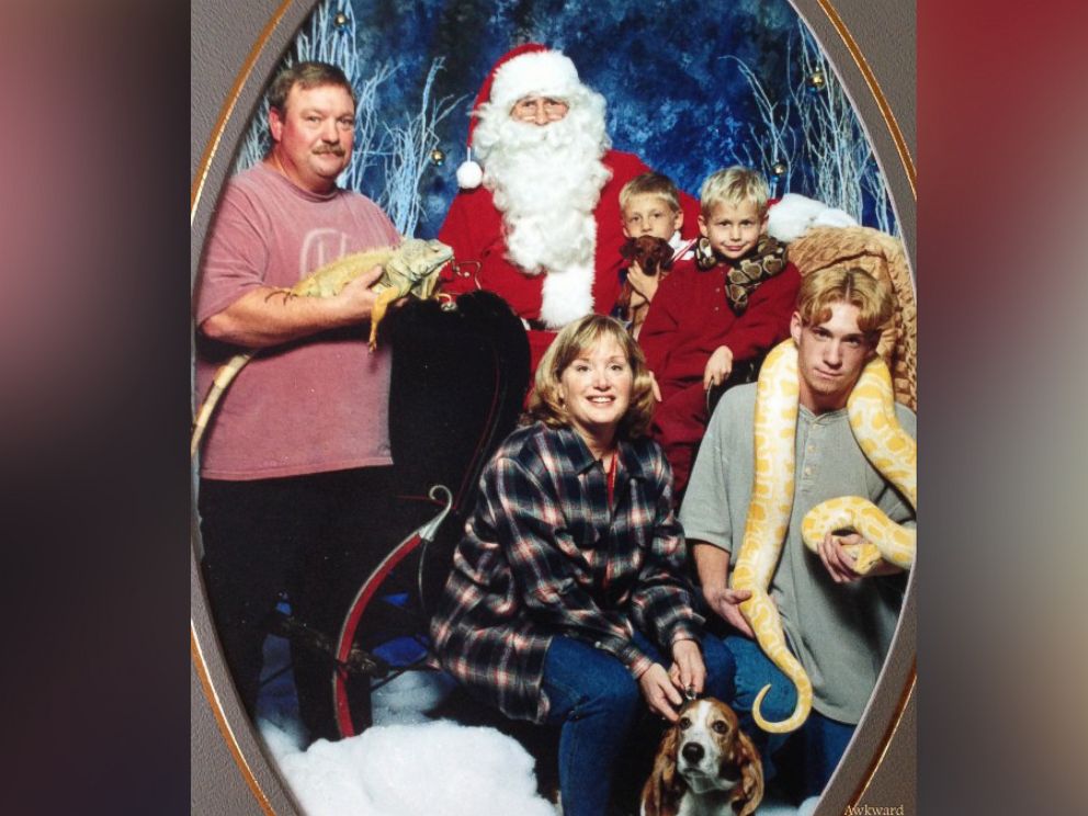 PHOTO: Take a look at these awkward holiday photos in all their festive glory.