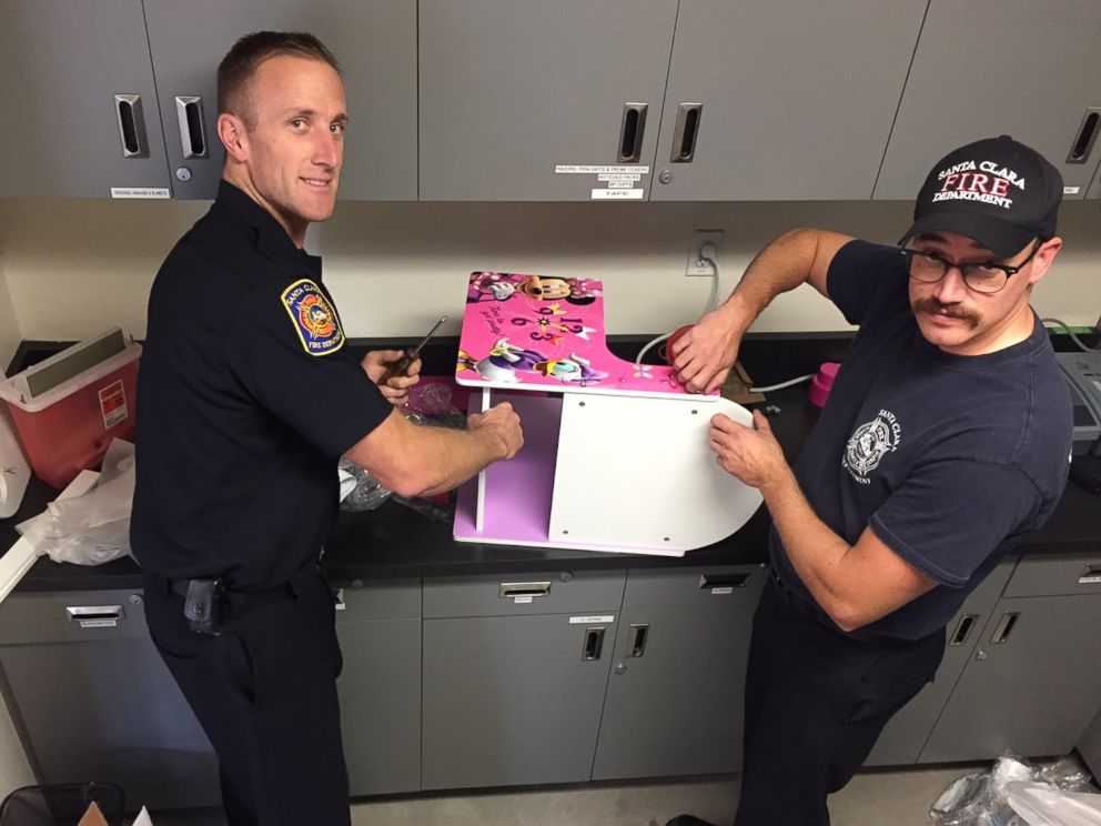 PHOTO: Santa Clara Fire Department surprised this little girl with a new Minnie Mouse desk after hers was damaged in a fire. 
