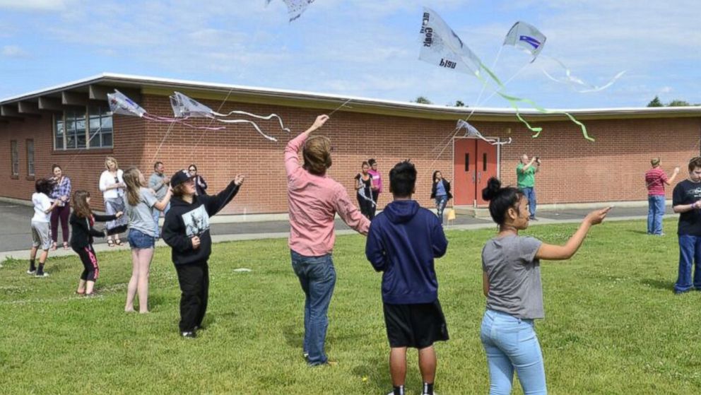 Keegan Shorey's students at Shaw Middle School in Spokane, Washington, spelled out his marriage proposal to Alexandra Maroney on top of kites.