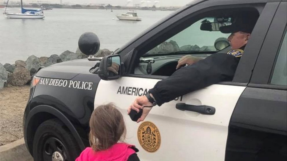 Police Officer Lets Kids Broadcast Goodbyes to Navy Dad Over Patrol Car PA  System - ABC News