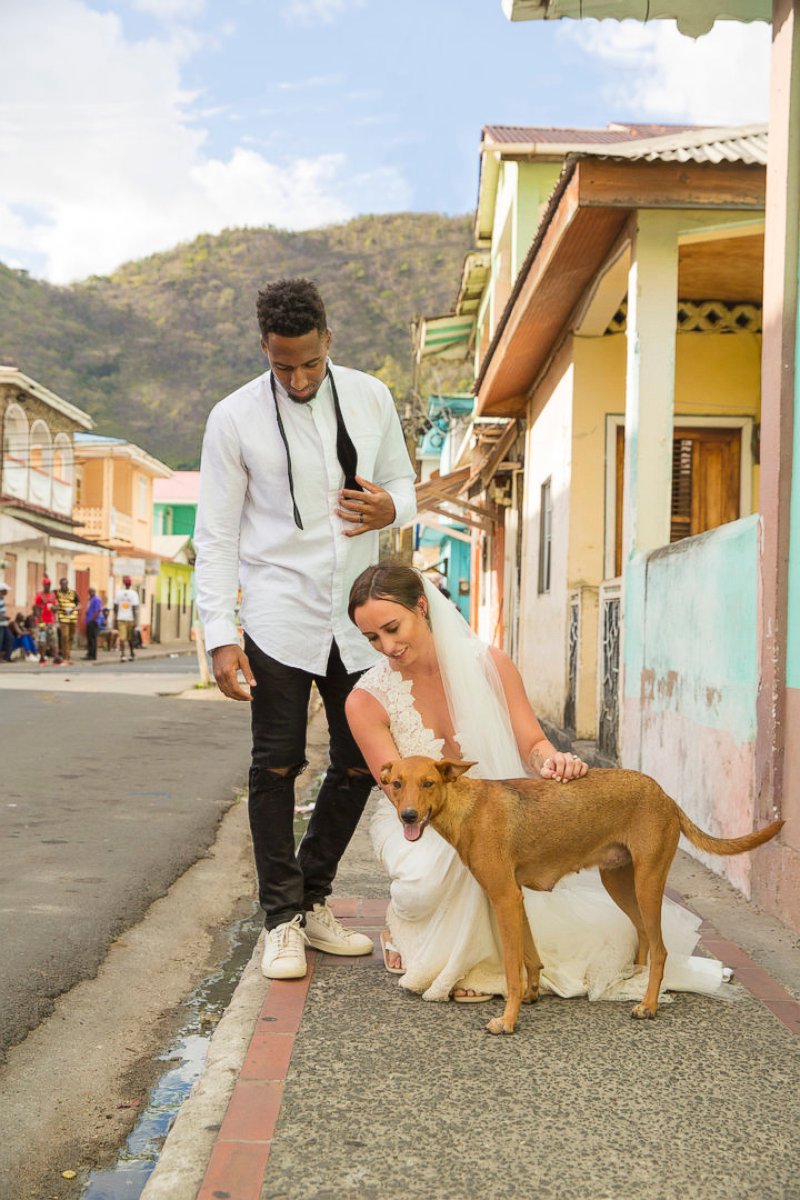 PHOTO: Tennessee Titan cornerback Logan Ryan and his wife Ashley Bragg Ryan asked their wedding guests to donate to Help Animal Welfare in Saint Lucia instead of giving wedding gifts.