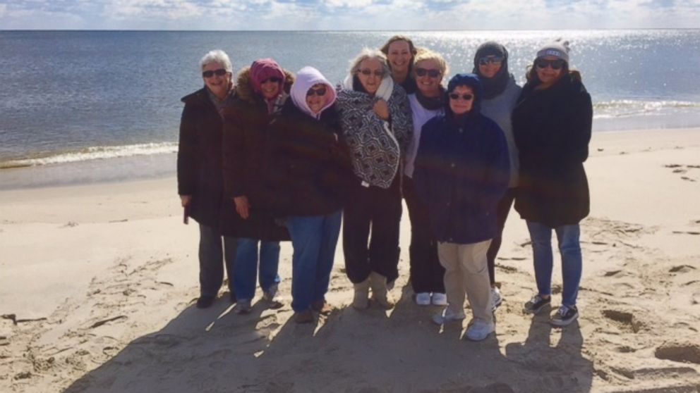 PHOTO: Patricia Kelly, who was diagnosed with leukemia, was granted her final wish of trekking to Long Beach Island with her family and friends.